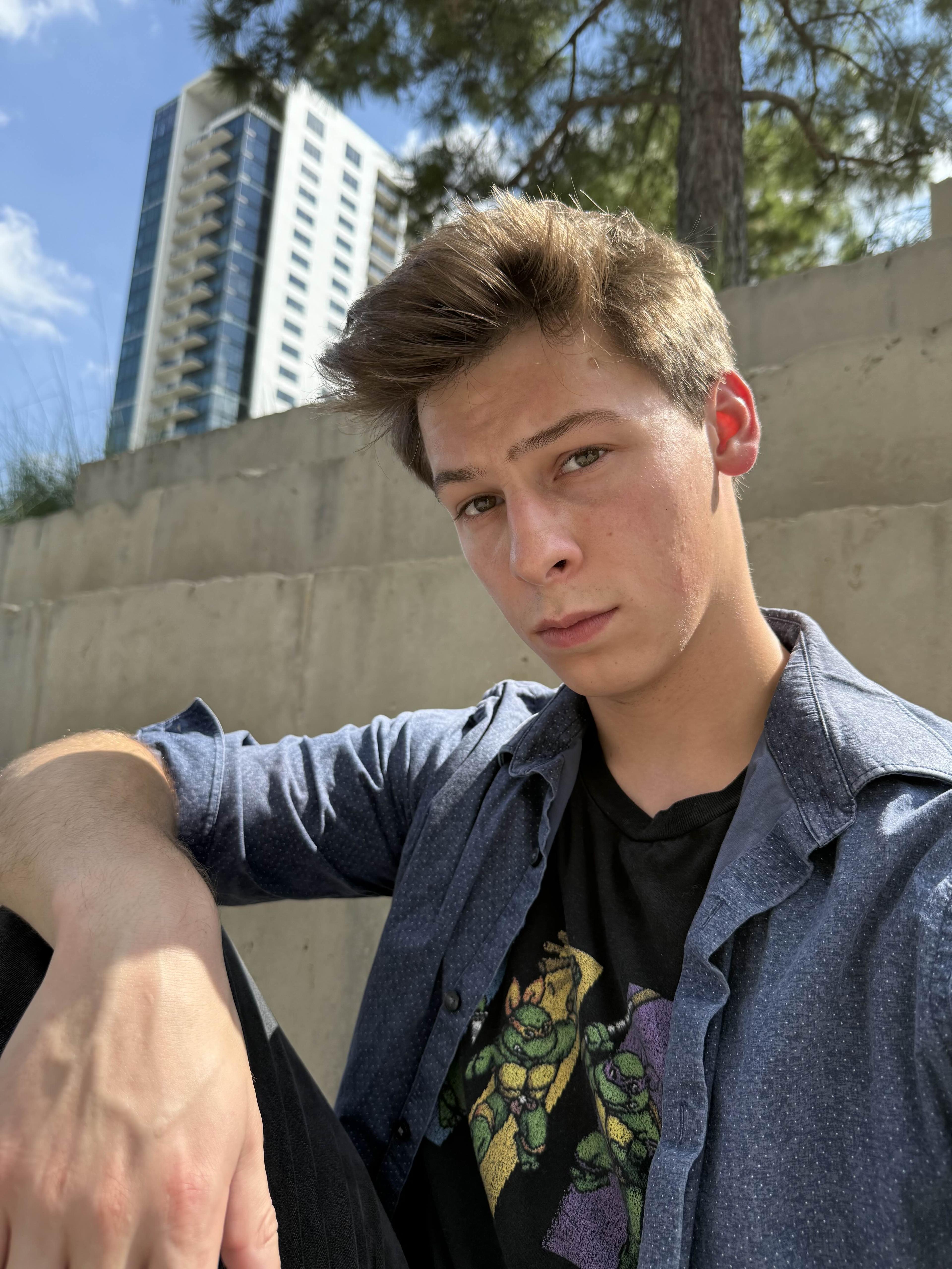 Picture of Cameron Thrap with a ninga turtle shirt
